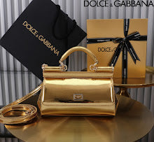 Luxury Iconic Crossbody Bag - Women's Elegant Designer Fashion - NM6672