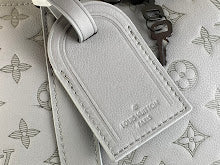 Luxury Signature Top Handle Bag - Elegant Women's Designer Handbag - NM4753