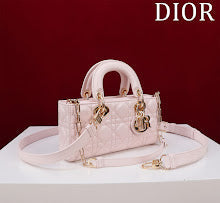 Chic Designer Satchel Bag - Luxury Women's Top Handle Handbag - NM7413