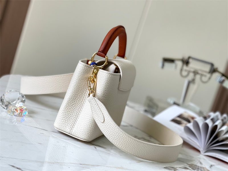  carryall bag interior and compartment view