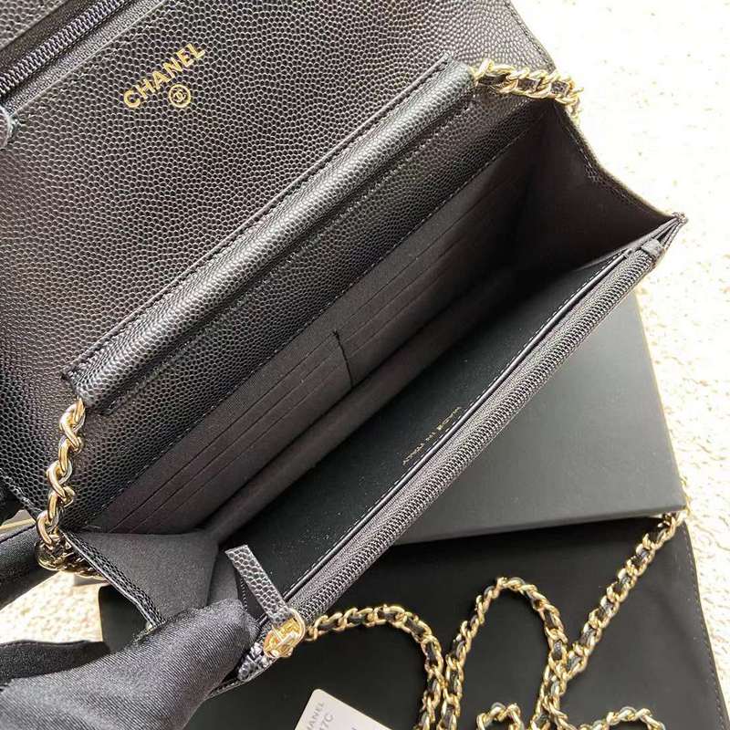 Zivas Charm Refined Everyday Style Luxury Handbag (Thoughtfully Structured Design) – Full Silhouette