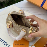  satchel interior and compartment view