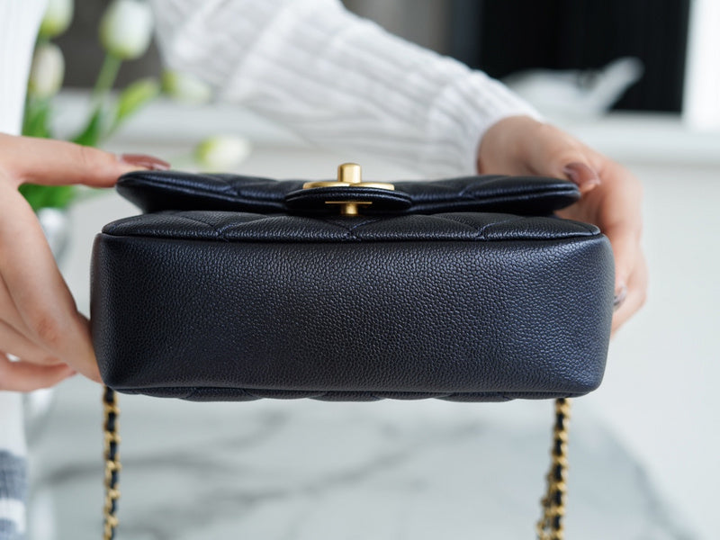  handbag, mid everyday style, image 4