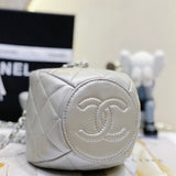  handbag, spacious everyday style, image 3