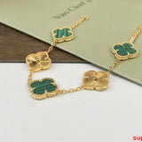 Front view of Van Cleef & Arpels unisex jewelry piece