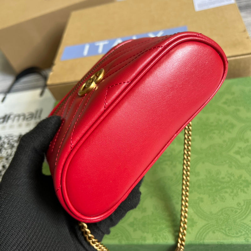 Styled lifestyle shot of everyday-luxe refined women's handbag – women's statement bag