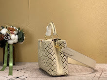 Chic Designer Satchel Bag - Luxury Women's Top Handle Handbag - NM5467