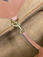 Premium Women's Crossbody Bag - Luxury Designer Fashion Accessory - NM3656