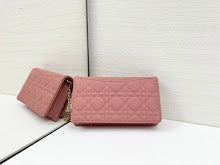 Premium Women's Shoulder Bag - Designer Luxury Fashion Accessory - NM7391