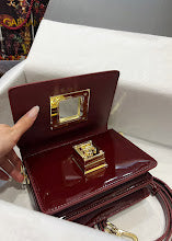 Chic Women's Satchel Handbag - Luxury Premium Designer Style - NM7134