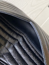 Designer Iconic Shoulder Bag - Luxury Women's Premium Fashion - NM3710