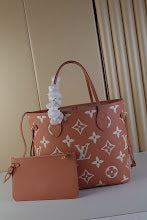 Premium Leather Crossbody Bag - Elegant Women's Designer Handbag - NM4669