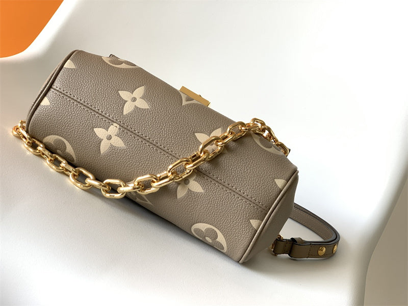  sleek structured bag styled with outfit