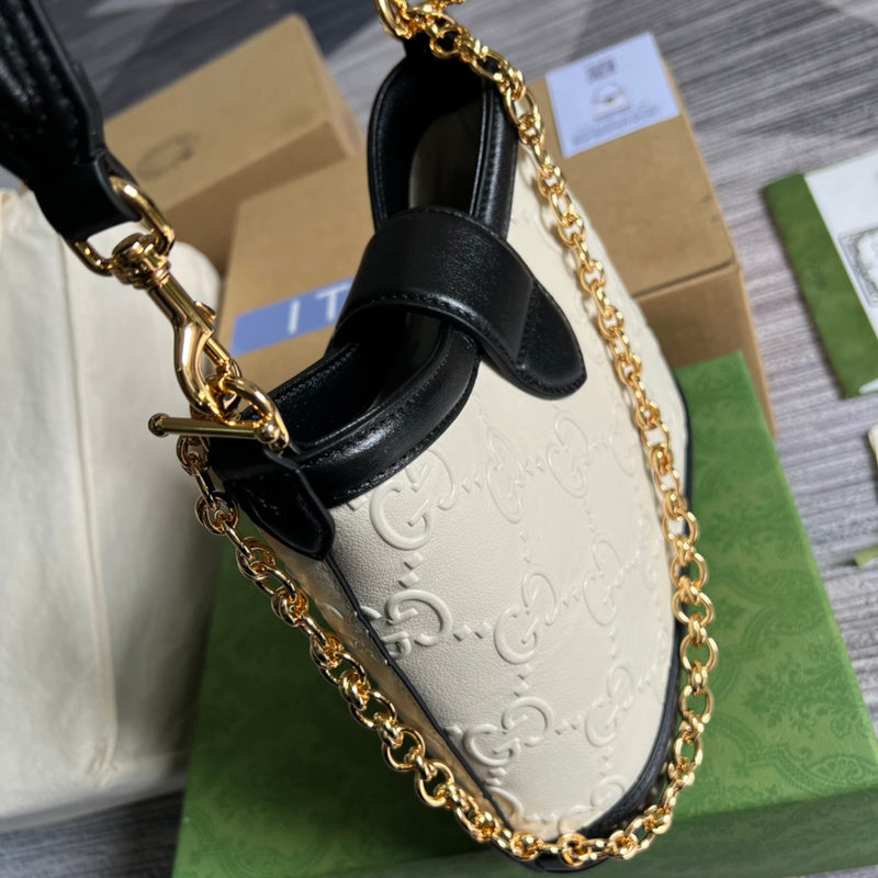 Front view of classic everyday-luxe women's handbag – women's designer-style accessory
