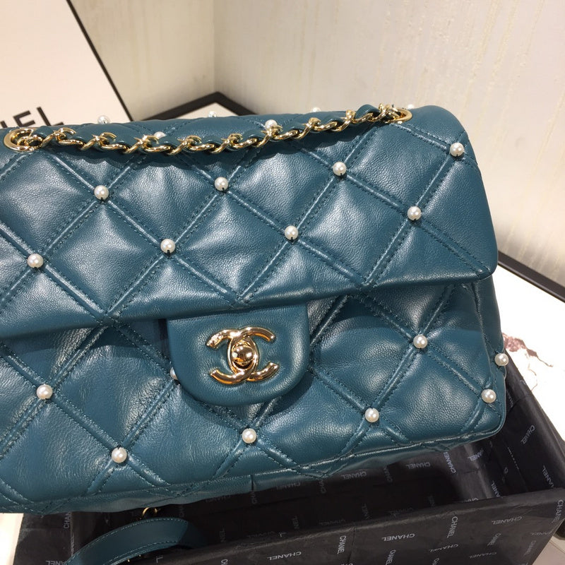 Zivas Charm Timeless Appeal Fashion Handbag (Modern Wardrobe Staple) – Detail View