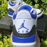 Nike Men's & Women's Luxury Lifestyle Trainers — Style 135 close-up view