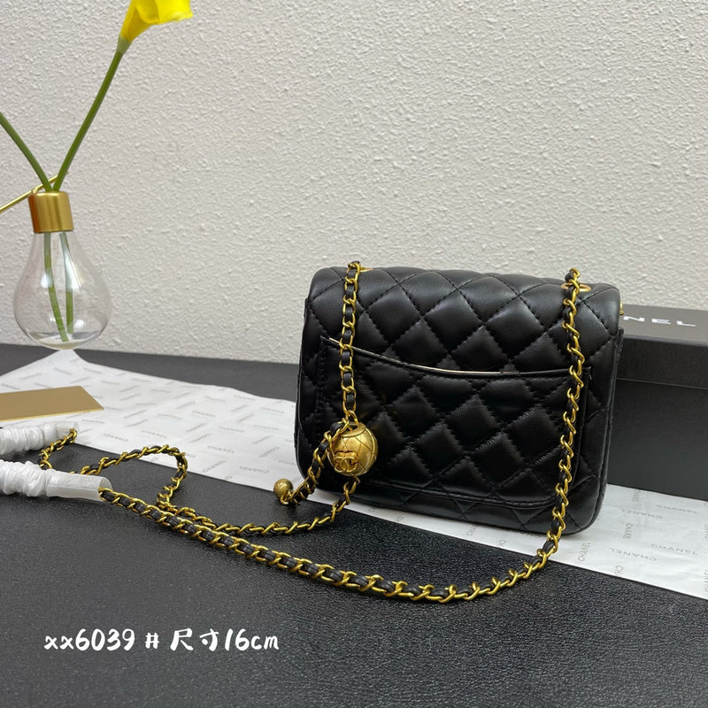  versatile purse view 10