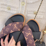Louis Vuitton shoes Style 406 - texture and material detail