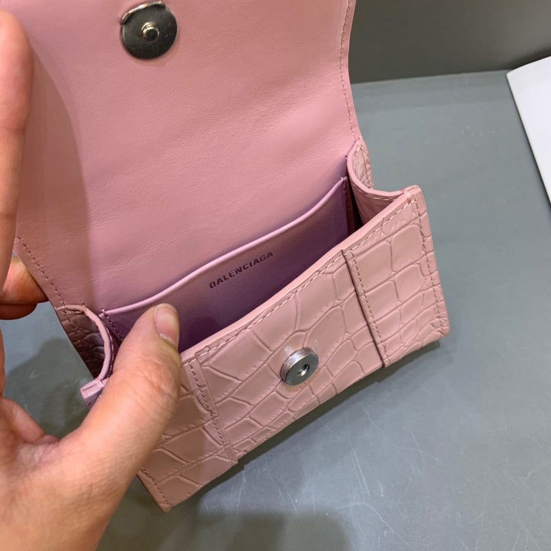 Chic Vegan Leather Handbag - Premium Craftsmanship Detailing | Women's Designer-Inspired Purse #499 - alternate angle view (image 8) of designer-inspired handbag
