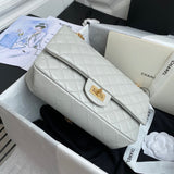 Zivas Charm Modern Edge Luxury Handbag (Designer-Inspired Craftsmanship) – Close-Up Detail