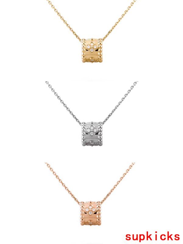 Close-up detail view of Van Cleef & Arpels unisex jewelry piece