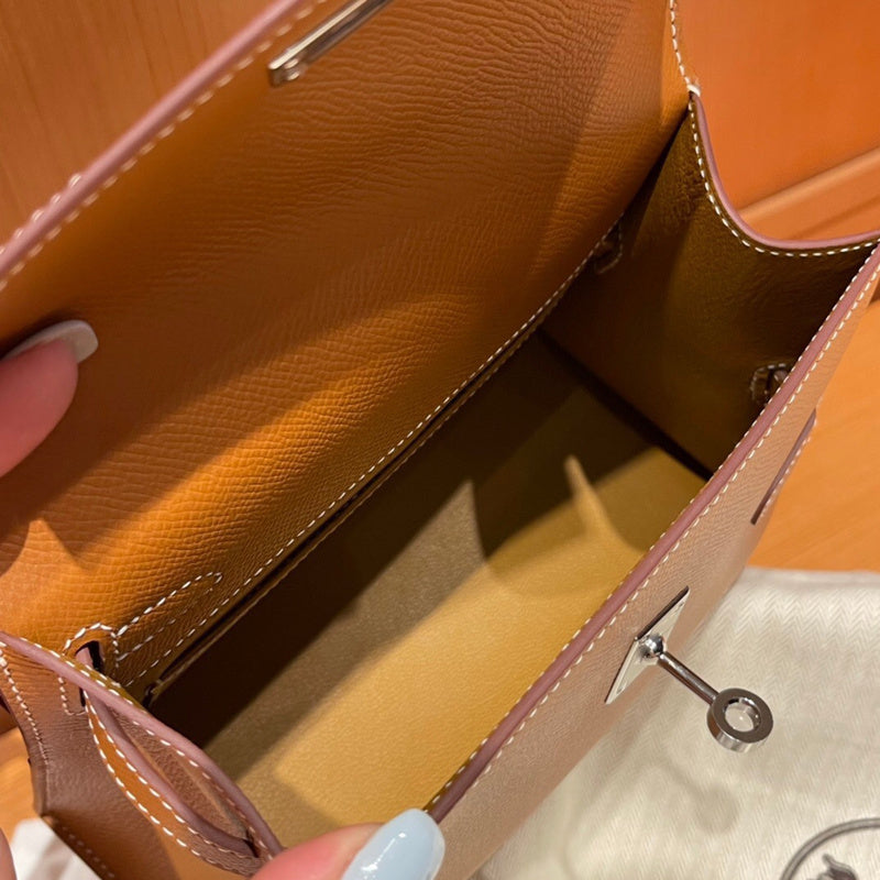 Sculpted handbag styled for everyday wear