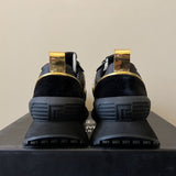Gucci classic monochrome luxury sneakers view 5 retro runner design