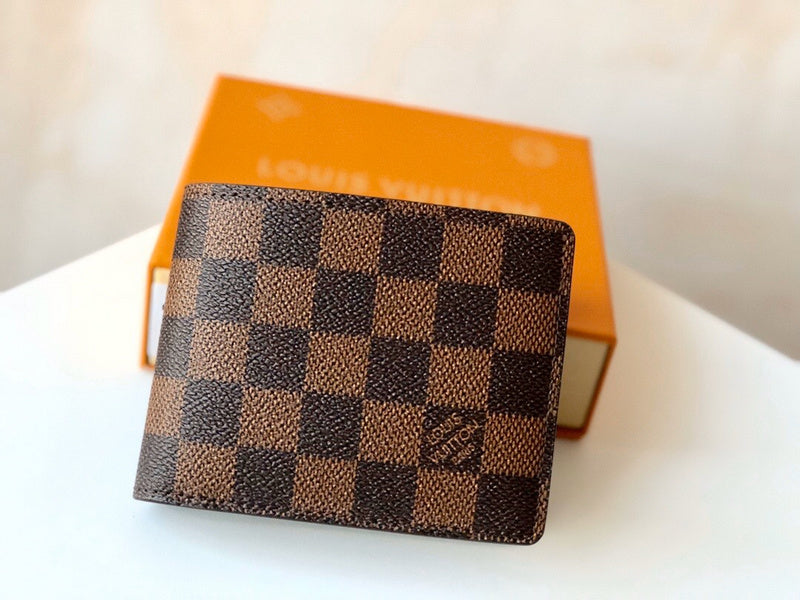 Interior view of sleek modern women's handbag – women's luxury accessory