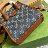 Interior view of everyday-luxe classic women's handbag – women's luxury handbag