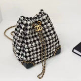  handbag, mid everyday style, image 3