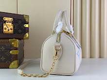 Designer Iconic Shoulder Bag - Luxury Women's Premium Fashion - NM4443