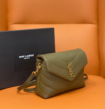 Chic Women's Designer Tote - Luxury Premium Handbag Style - NM3188