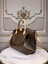 Chic Women's Designer Tote - Luxury Premium Handbag Style - NM4381