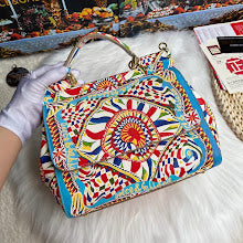 Premium Women's Shoulder Bag - Designer Luxury Fashion Accessory - NM7053