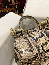 Premium Leather Crossbody Bag - Elegant Women's Designer Handbag - NM7249