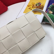 Luxury Designer Shoulder Bag for Women - Premium Fashion Handbag - NM5553