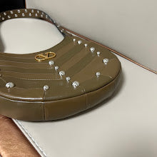 Premium Women's Crossbody Bag - Luxury Designer Fashion Accessory - NM2794