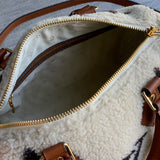  Classic carryall bag front view 7