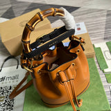 Handle and strap detail of statement premium women's handbag – women's statement bag