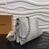 Close-up detail of everyday-luxe premium women's handbag – women's statement bag