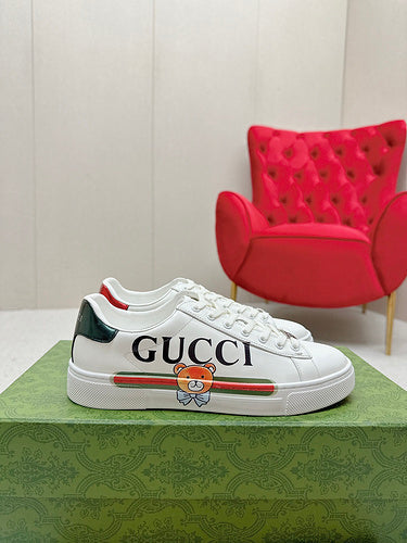 Gucci Casual sneakers in all-black retro runner design front view
