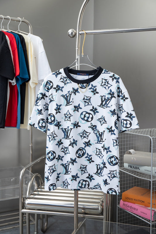 Back view of Louis Vuitton cotton t-shirt with logo-detail design