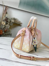 Chic Women's Designer Tote - Luxury Premium Handbag Style - NM4919