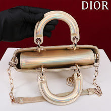 Premium Women's Crossbody Bag - Luxury Designer Fashion Accessory - NM7408