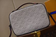 Designer Signature Tote - Premium Luxury Women's Fashion Bag - NM4663