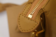 Premium Heritage Tote Bag - Elegant Women's Luxury Designer Style - NM5372