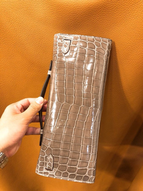 Curated bag women's premium everyday handbag