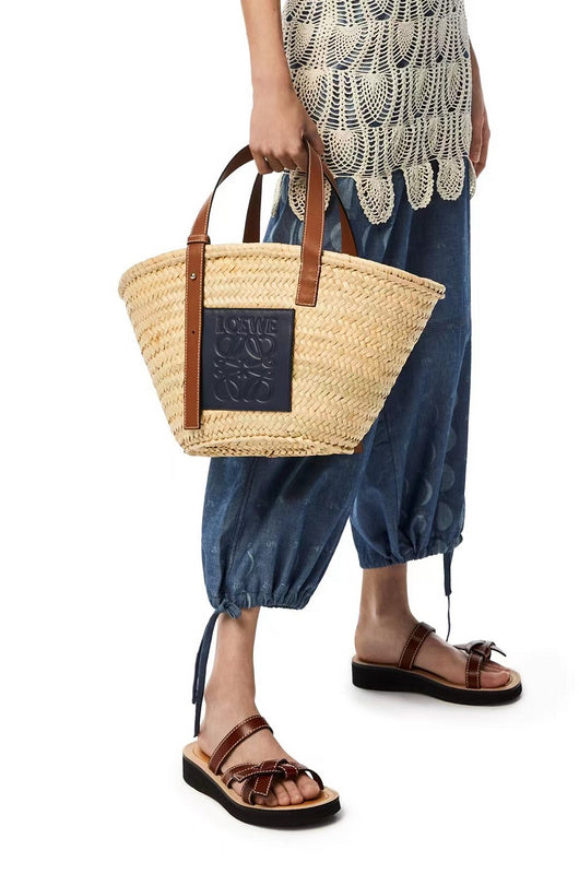 Ziva's Charm handbag – back view (Standard Size)