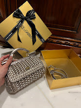 Premium Women's Shoulder Bag - Designer Luxury Fashion Accessory - NM6889