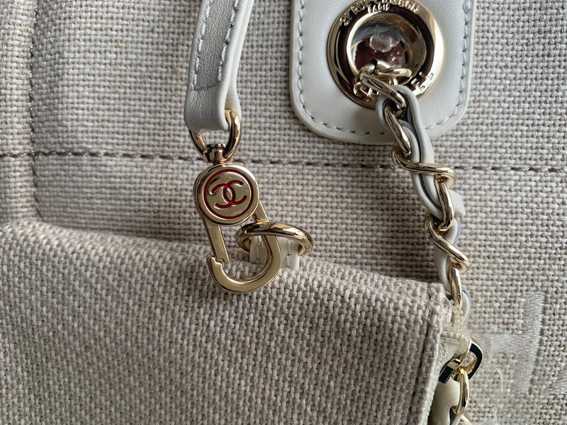  versatile purse view 10